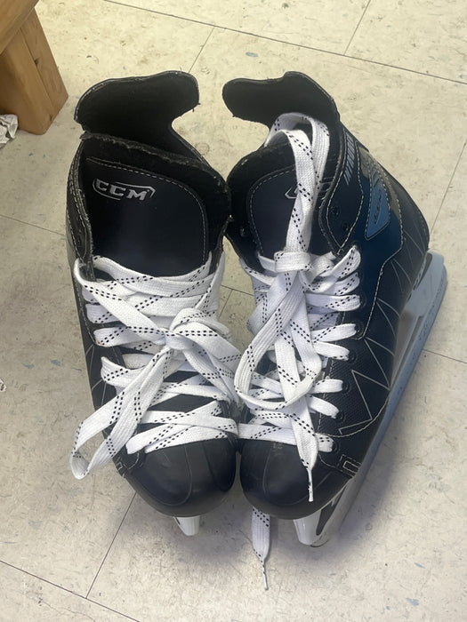 Used CCM Intruder Size 8 Skates