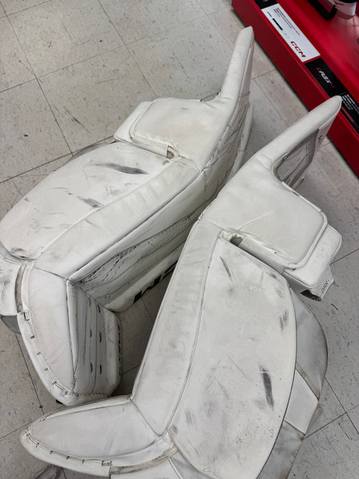 Used CCM EFlex 7.9 Goalie Leg Pads Senior 35" + 2"