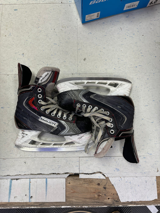 Used Bauer Vapor x80 Size 5 EE Skates