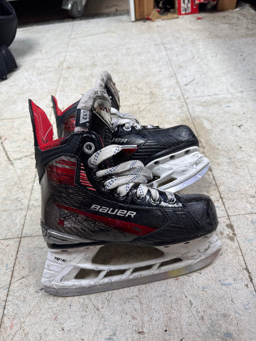 Used Bauer Vapor X5Pro Skates Youth 13.5D