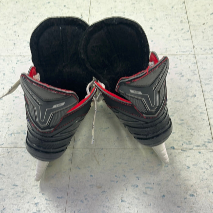 Used Bauer NS Size 4 Player Skates