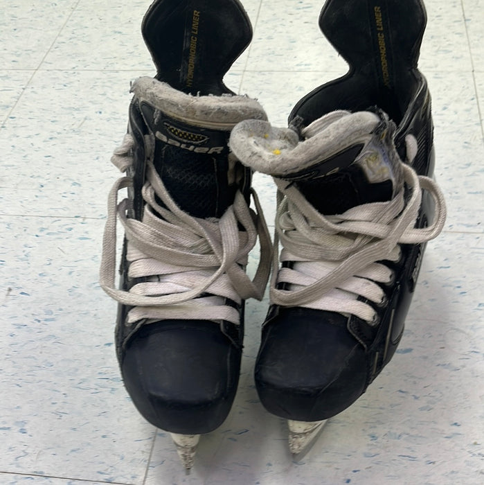 Used Bauer Supreme One100 Size 5.5 Player Skates
