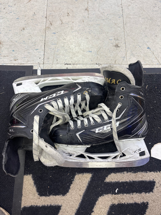 Used CCM Ribcor 70k Size 8.75 Senior Skates