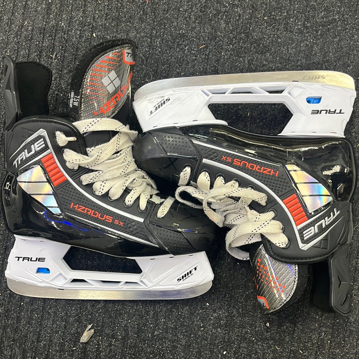 Used True HZRDUS 5X Size 7.5W Player Skates