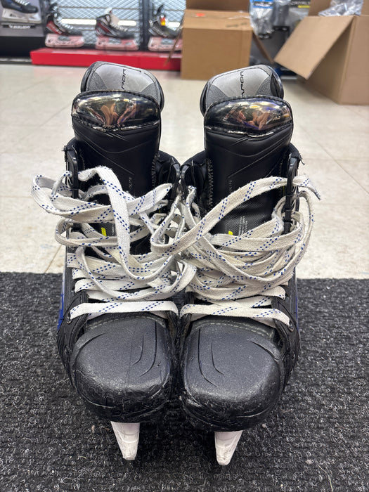Used Bauer Vapor Hyperlite2 Size 4.0 Fit 2 Skates