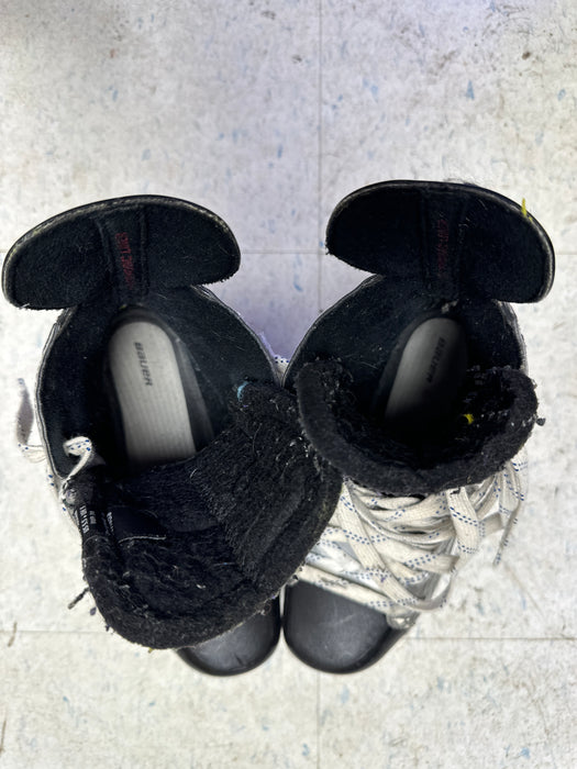 Used Bauer Vapor X:30 4.5EE Player Skates