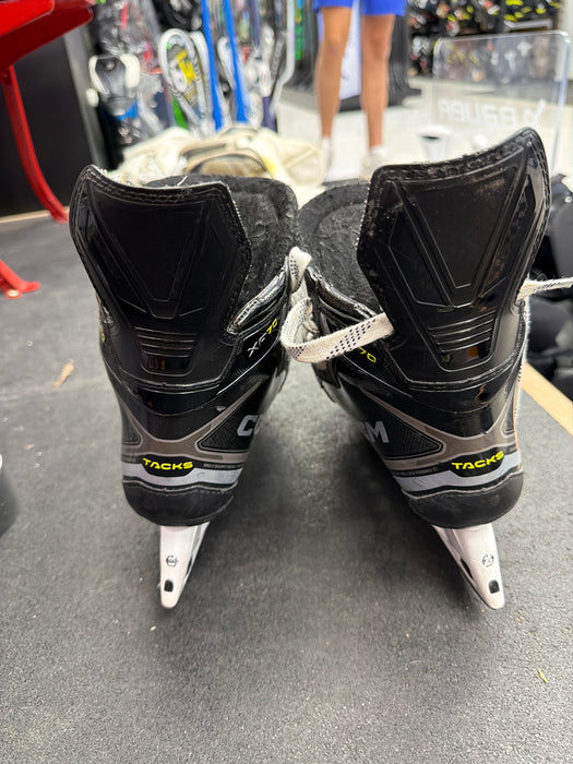Used CCM Tacks XF70 Size 5.0R Skates
