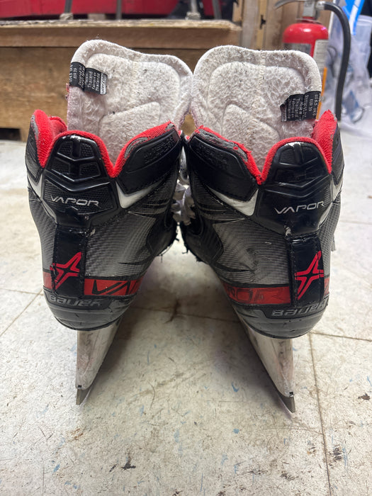 Used Bauer Vapor x2.7 Size 5.5D Goal Skates