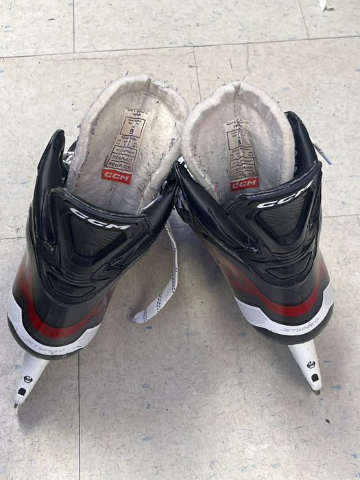 Used CCM JetSpeed FT680 Size 8 Skates