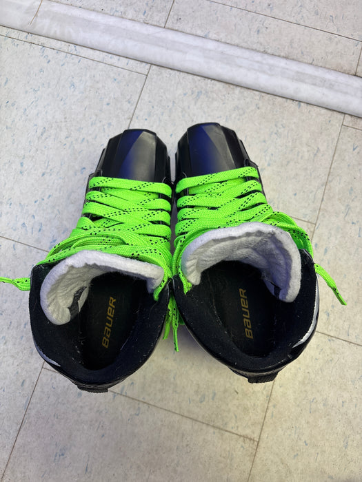 Used Bauer Supreme S170 Size 9.0EE Goal Skates