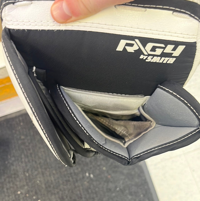 Used Warrior R/G4 Junior Blocker