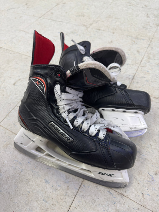 Used Bauer Vapor X400 Skates 9.0D