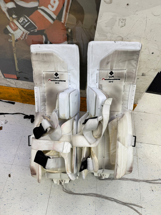 Used True Hzrdus Pro Leg Pads 35+2”