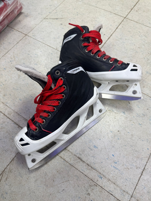 Used CCM RBZ 70 Goalie Skates Junior 2.5D