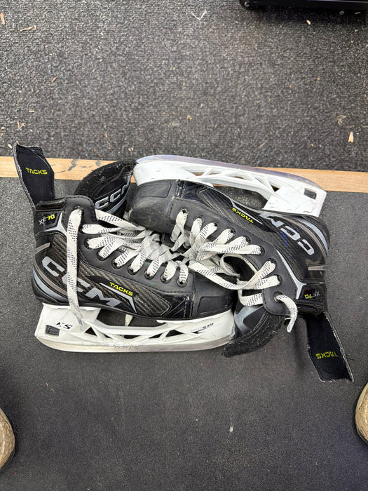 Used CCM Tacks XF70 Size 5.0R Skates