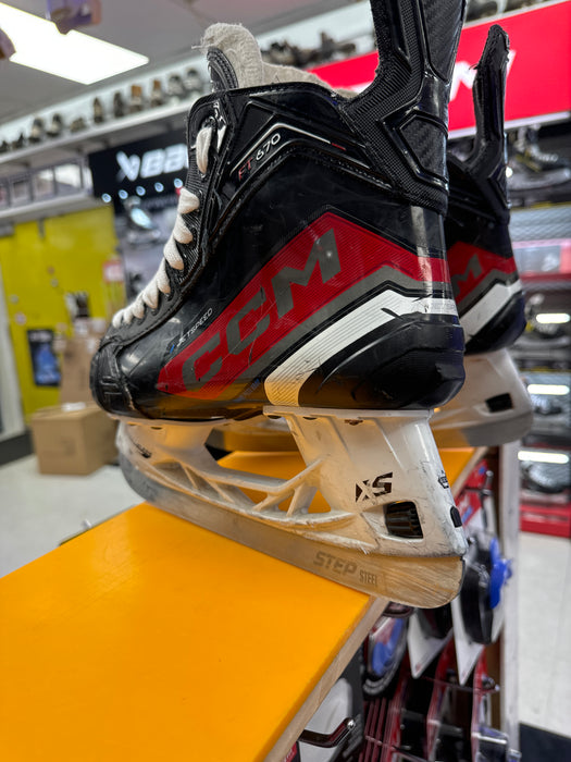 Used CCM Ft670 7.5D Player Skates