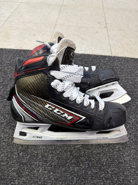 Used CCM JetSpeed FT460 Size 9.0D Goal Skates