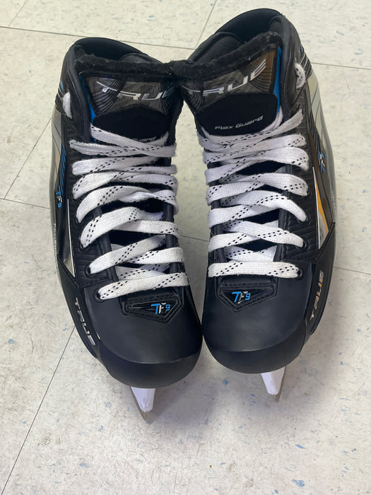 Used True TF9 Size 7.5 Regular Goal Skates