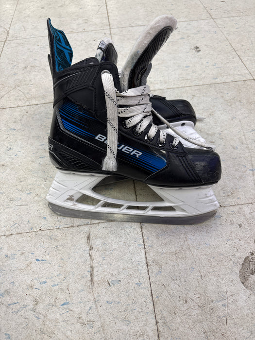 Used Bauer X Size 3.5 D Skates