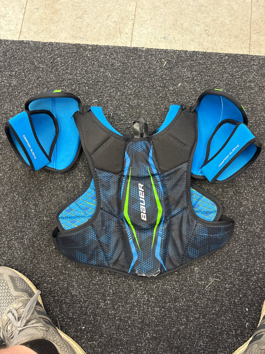 Used Bauer X Junior Medium Shoulder Pads
