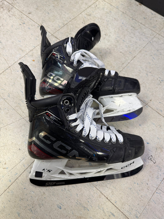 Used CCM FT6 Skates 9.5D Customs