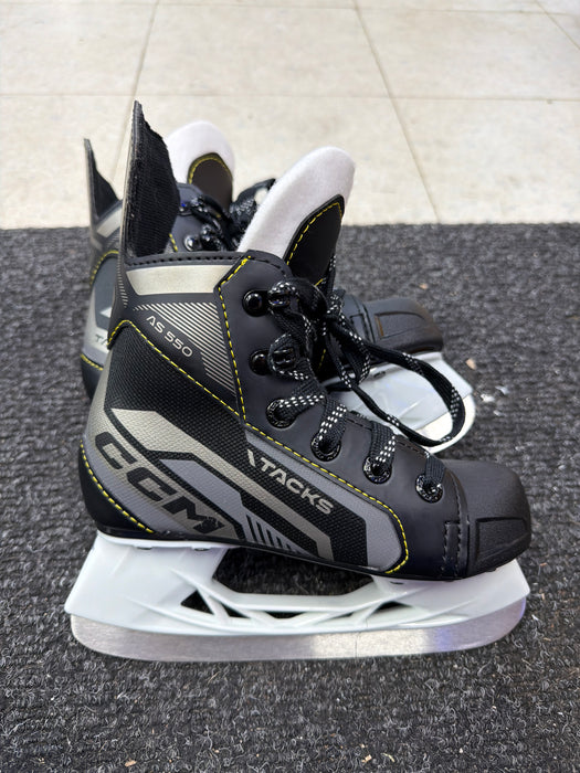 Used CCM Tacks AS 550 Youth 12.0 Skates