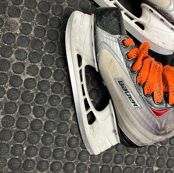 Used Bauer Vapor X:40 4.5EE Player Skates