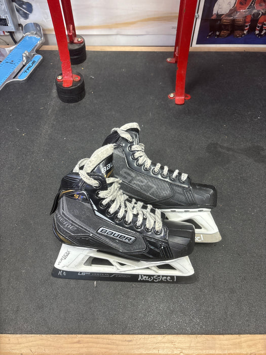 Used Bauer Supreme S27 Skates Size 2.5 D