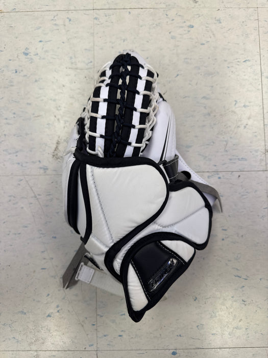 Used Bauer Supreme S27 Junior Goalie Catcher