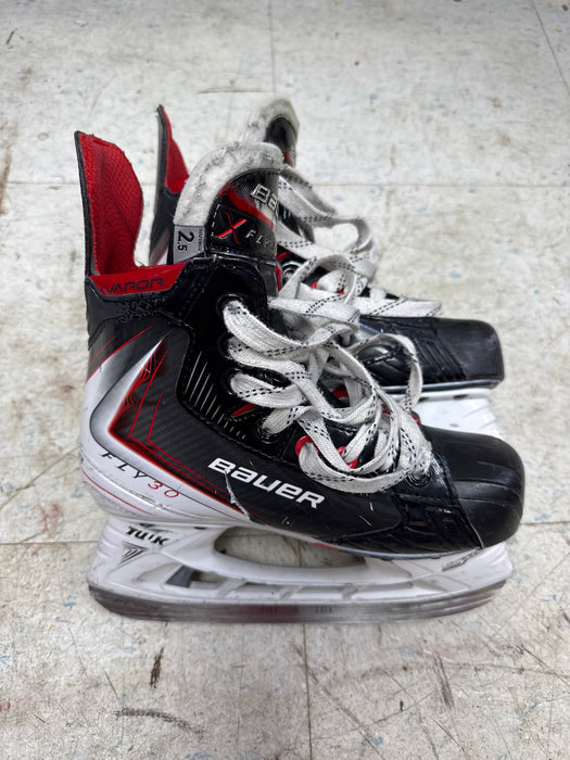 Used Bauer Vapor Fly30 Skates Size 2.5EE