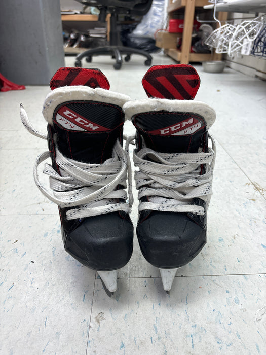 Used CCM JetSpeed FT4 Size 11 Youth Skates