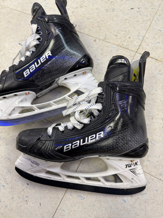 Used Custom Bauer Vapor Hyperlite2 Skates 8.5 D