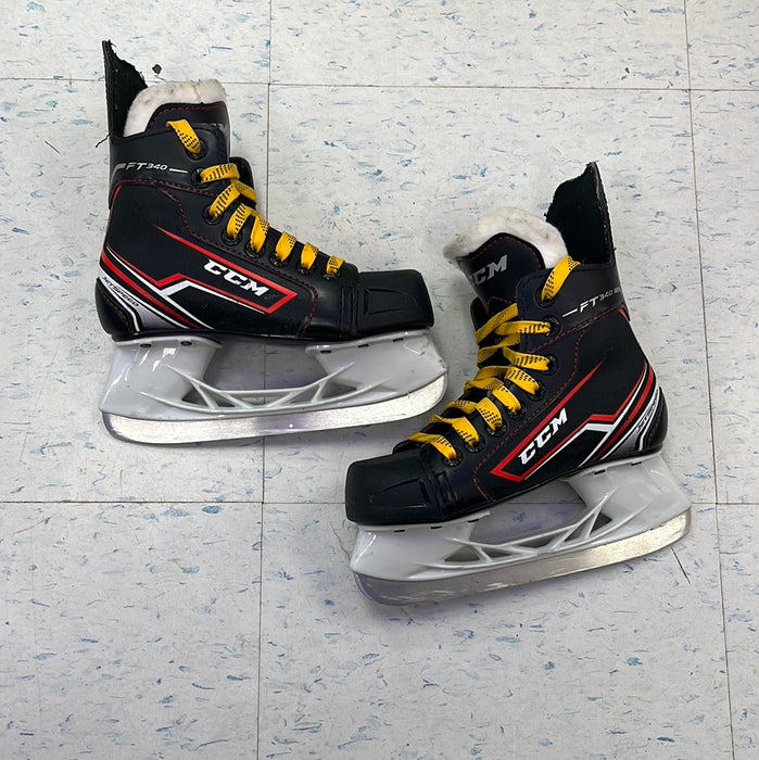 Used CCM Jetspeed FT340 13Y Player Skates