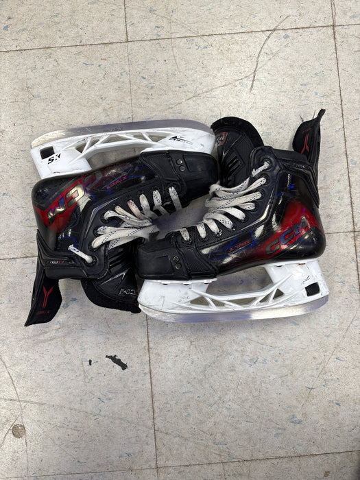 Used CCM JetSpeed FT890 Size 3.5 Regular Skates