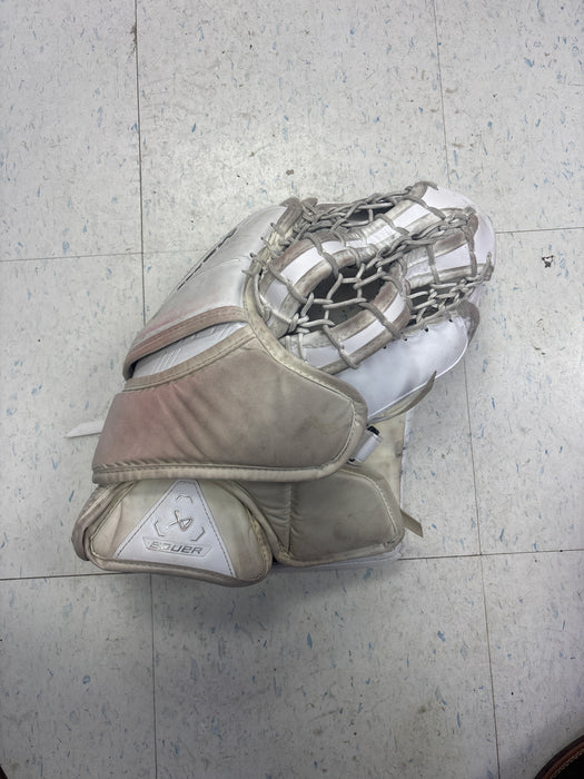 Used Bauer M5 Pro Goal Catcher Senior ￼