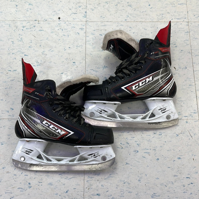 Used CCM Jetspeed FT460 3D Player Skates