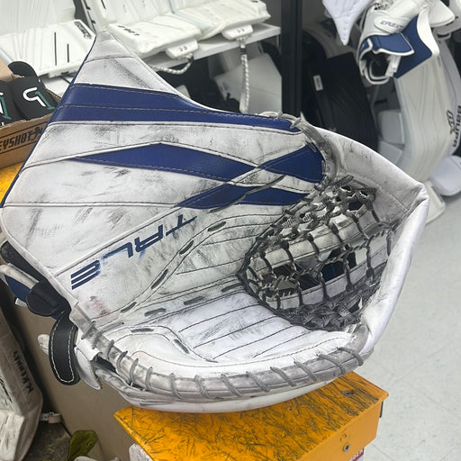 Used True L20.2 Pro Senior Catcher