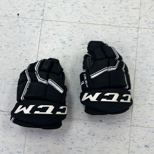 Used CCM QLT370 11” Gloves