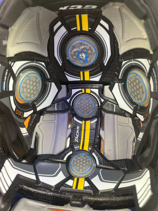 Used CCM Tacks 910 Medium Helmet *CERTIFIED*