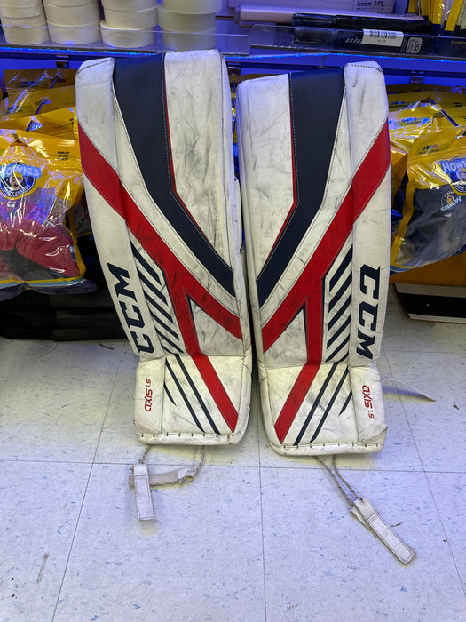 Used CCM 1.5 26+1 Goalie Leg Pads