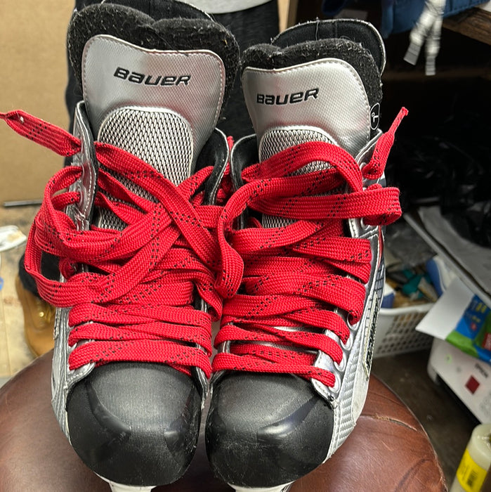 Used Bauer Vapor X:20 Size 7.0 Skates