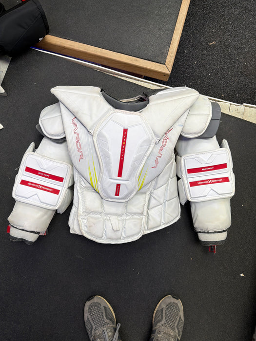 Used Bauer Vapor Hyperlite2 Senior Medium Chest Protector