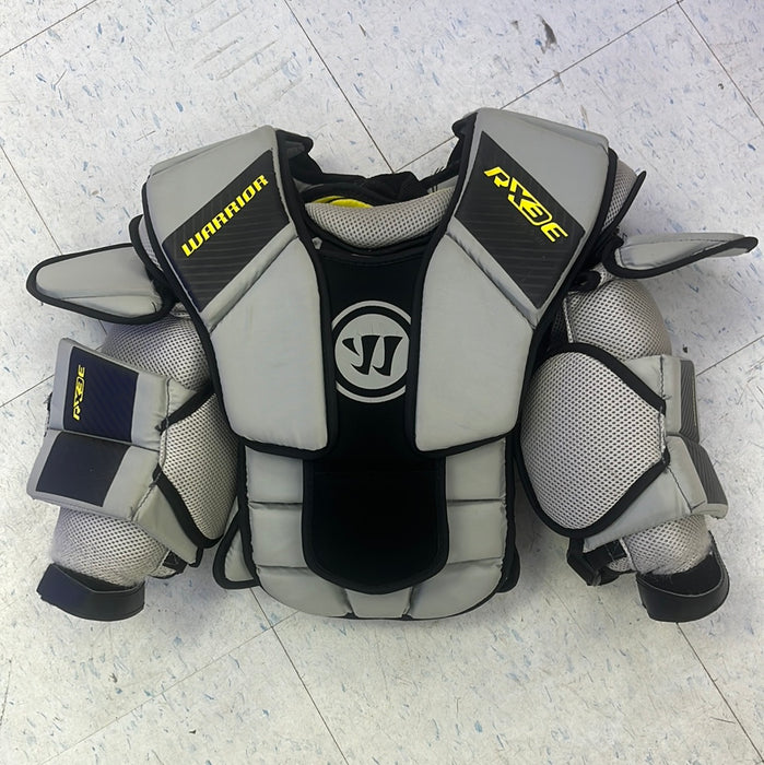 Used Warrior Ritual X3 E Junior Small-Medium Chest Protector