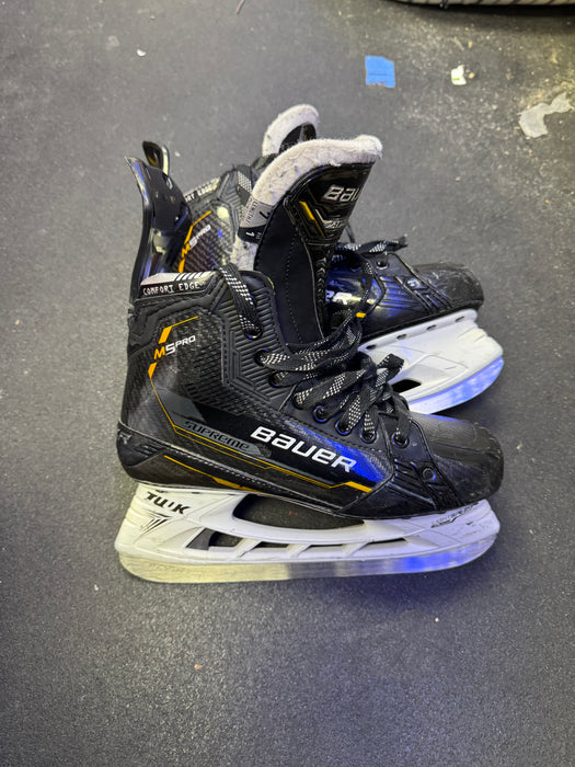 Used Bauer M5 Pro Skates 7.0 Fit 1