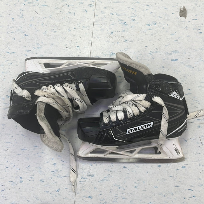 Used Bauer Supreme s170 Size 2.5 Goal Skates