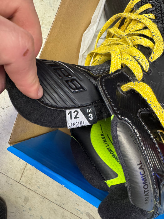 Used-Once Bauer Pro Goalie Skate 12.0 EE