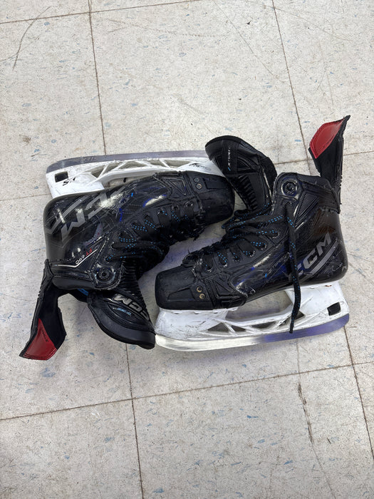 Used CCM JetSpeed FT690 Size 5.0 Regular Skate