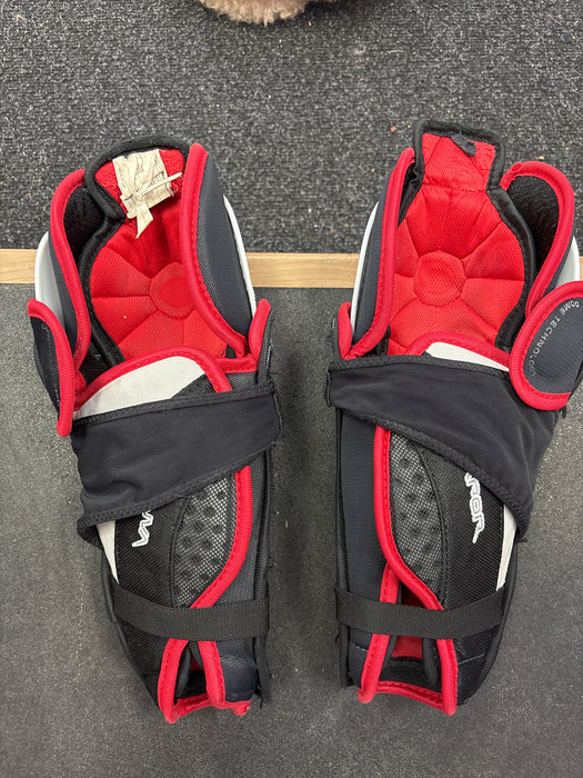 Used Bauer Vapor x7.0 13” Junior Shin Guards