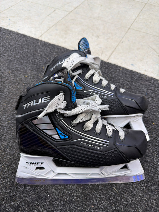 Used True Catalyst 5x4 Size 3.5R Goal Skates
