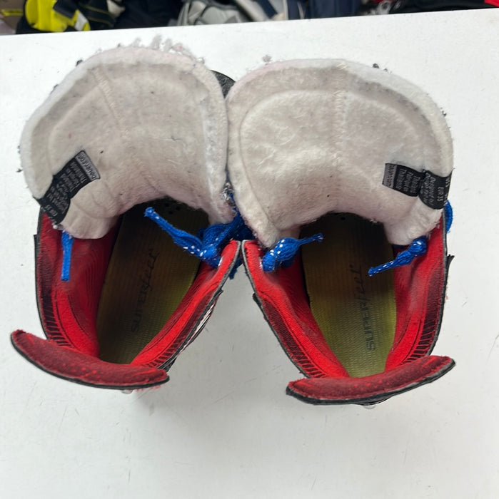 Used Bauer Vapor X2.7 Size 2EE Player Skates